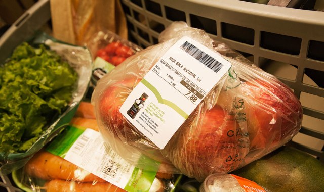 Etiquetas de balança são transformadas em uma nova mídia!