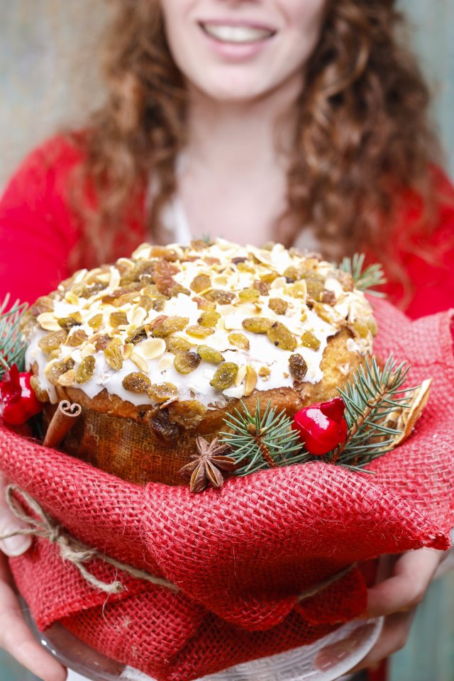 Brasileiros devem dar panetones em vez de presente no Natal-alt