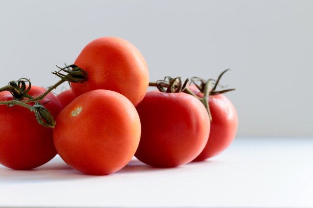 Tomate não pode faltar na dieta de ex-fumantes