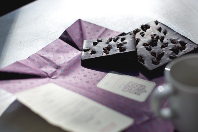 Conheça a relação entre o chocolate amargo a depressão