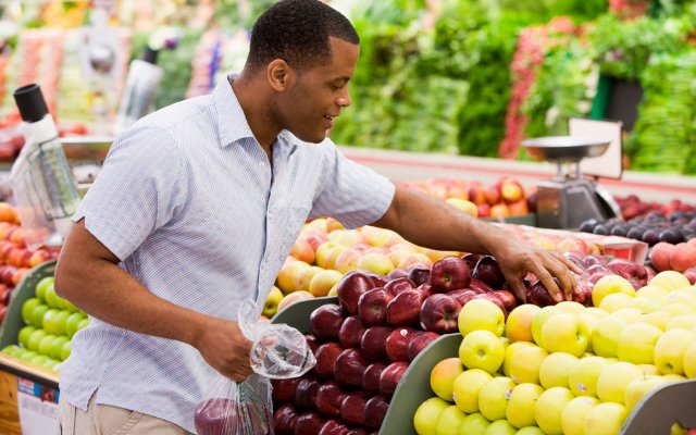 Homens estão indo às compras!