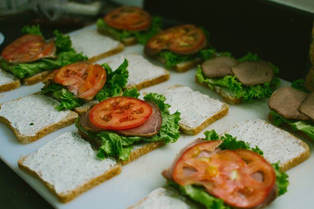 Brasileiro prefere cozinhar em casa quando quer se alimentar de modo mais saudável