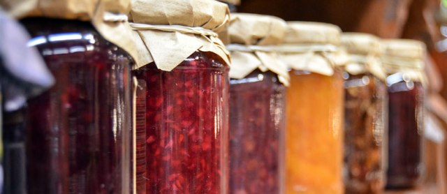 Produtos com embalagem sem plástico ganham corredor especial em supermercados